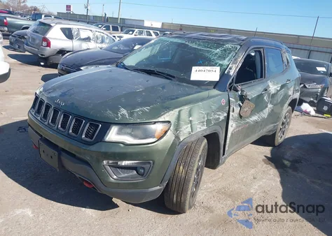 2020 Jeep Compass Trailhawk 4X4 из США, поврежденный, VIN 3C4NJDDB5LT255322